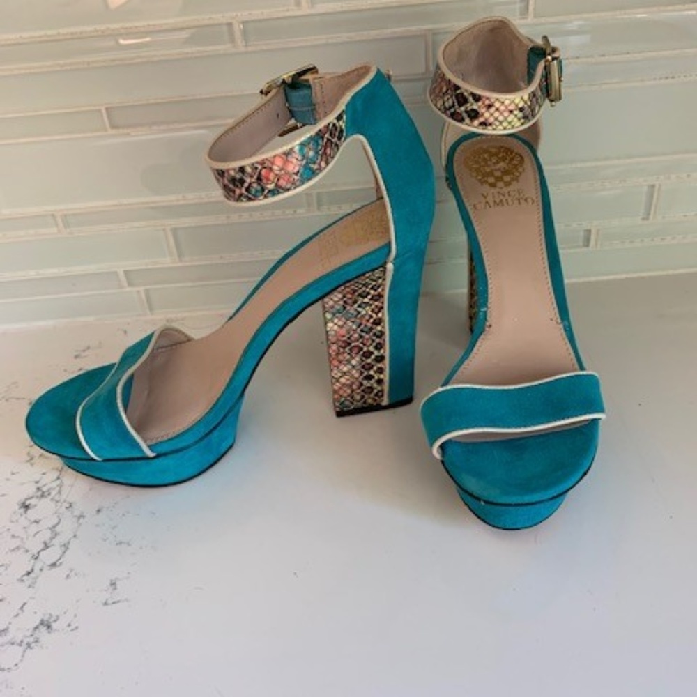 Vince Camuto Nedra Platform Sandals - NEW